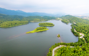 Tổng hợp kinh nghiệm du lịch hồ Yên Trung (Quảng Ninh)