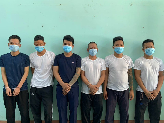 6 con bạc vừa bị Cơ quan CSĐT Công an thị xã An Nhơn bắt tạm giam